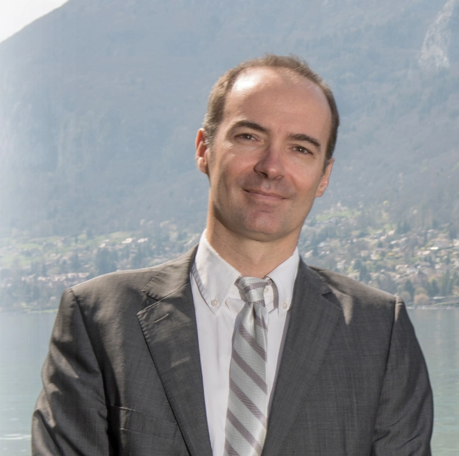 Dr Julien CHOUTEAU